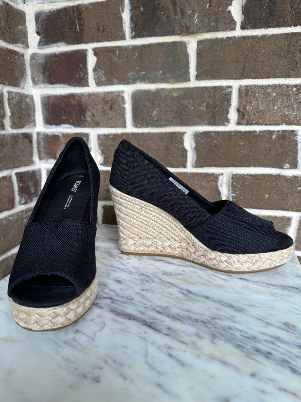 TOMS Michelle Peep Toe Espadrille Wedge Pump Black Sandal Slip-on Heels Size 9 - Picture 15 of 15